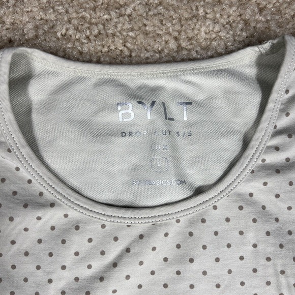 BYLT Drop Cut Lux Shirt Mens Large Beige Polka Dot Short Sleeve S/S Stretch Tee - Picture 4 of 6